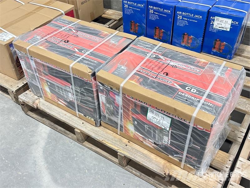 Quantity of (2) Powertek CD-265ES 120 V Battery C Lādētāji