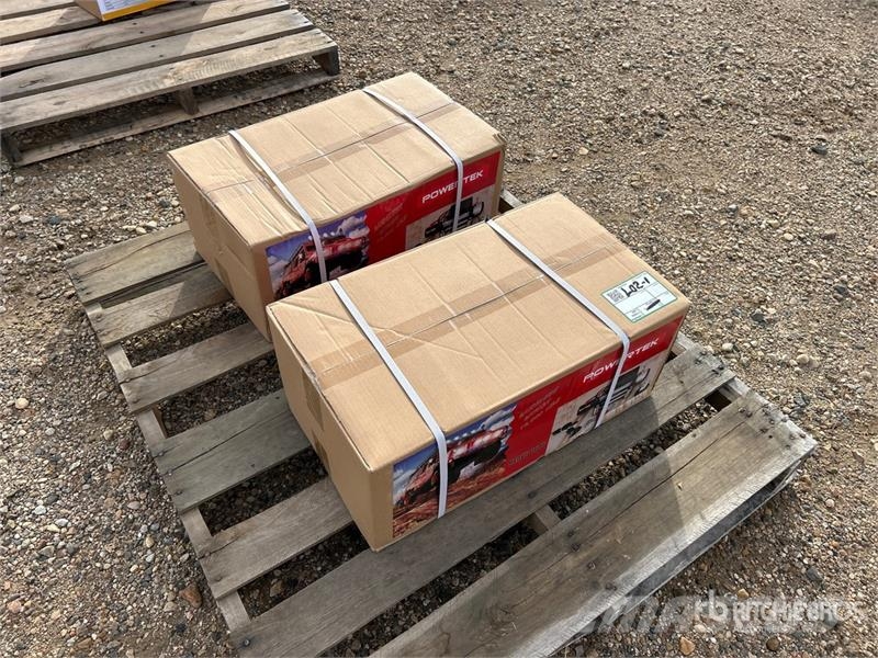 Quantity of (2) Powertek WW13000 Wireless Winch ( Csörlők, emelőberendezések és anyagmozgató liftek