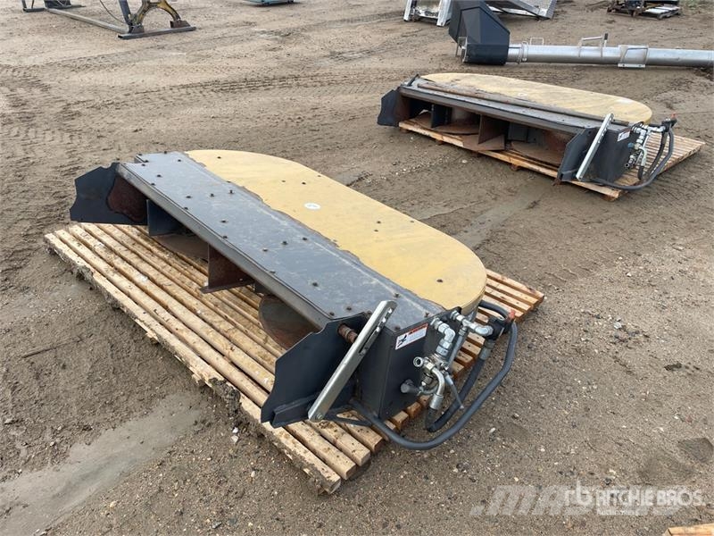 Quantity of (2) Radial Spreaders Agricoltura - Altro