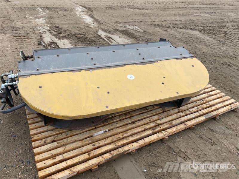 Quantity of (2) Radial Spreaders Agricoltura - Altro