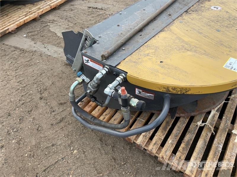 Quantity of (2) Radial Spreaders Agricoltura - Altro