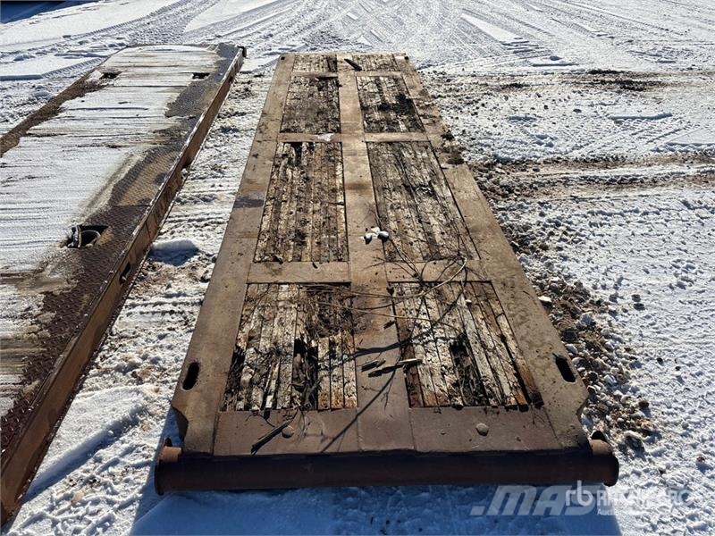  Quantity of (2) Rig Mats Oprema i rezervni dijelovi za bušenje
