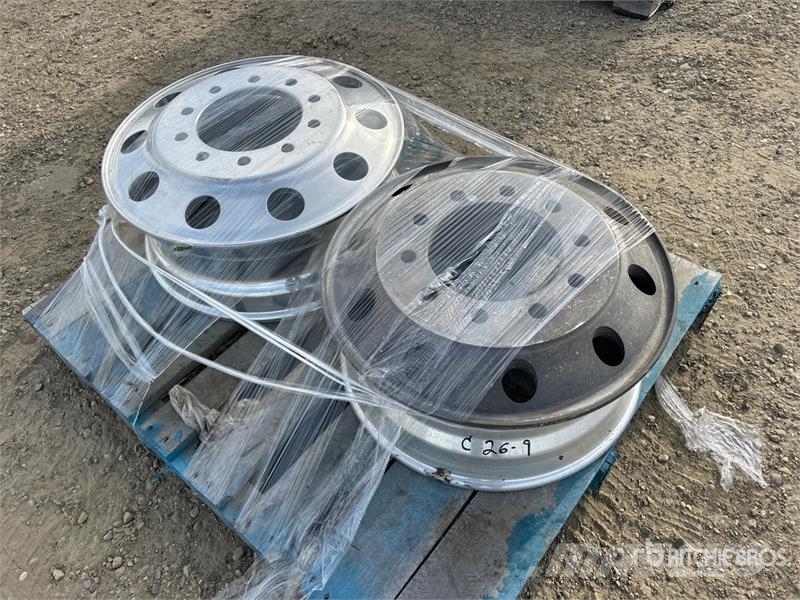  Quantity of (2) Rims معدات النقل - غير ذلك