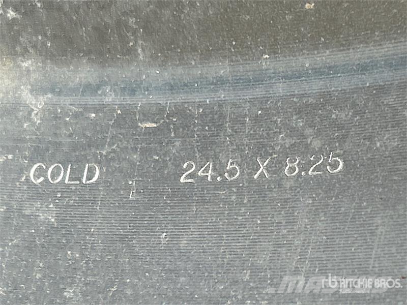  Quantity of (2) Rims معدات النقل - غير ذلك