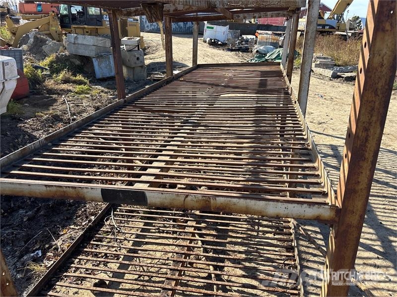  Quantity of (2) Shelving مكونات أخرى