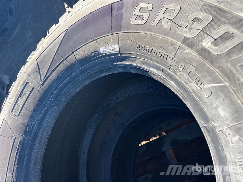  Quantity of (2) Sierra 445/65R22.5 Tires (Unused) Pneumatiky, kola a ráfky
