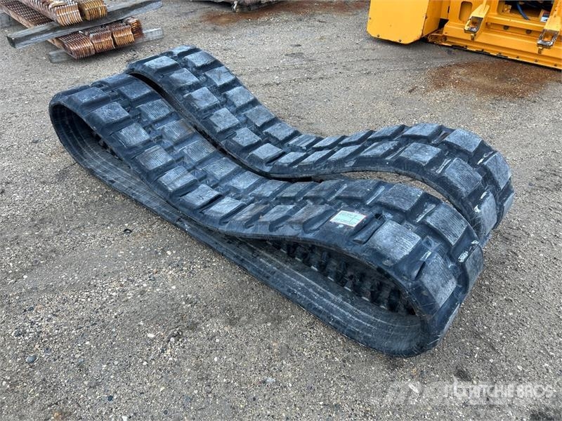Quantity of (2) Skid Steer Tracks (Unused) - Fits Autres accessoires
