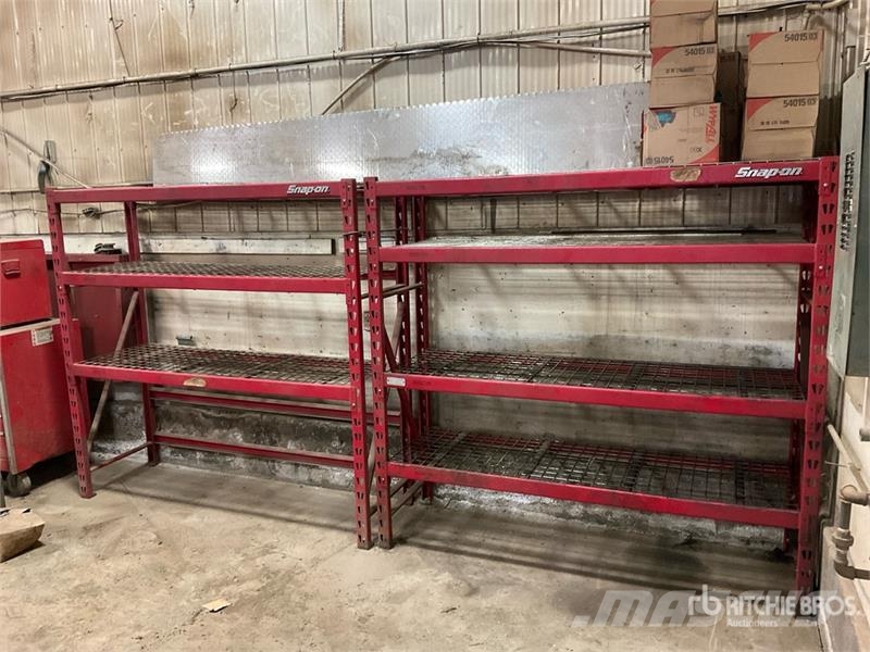  Quantity of (2) Snap-On Shelving Andre komponenter