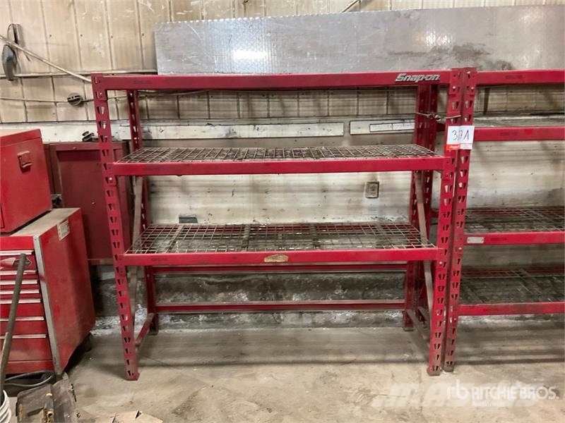  Quantity of (2) Snap-On Shelving Andre komponenter