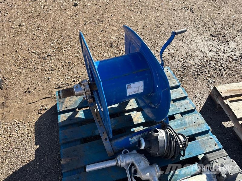 Quantity of (2) Sotera Systems Chemical Pump (Inop Pumpe i mikseri
