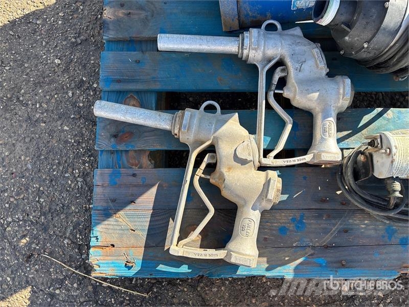 Quantity of (2) Sotera Systems Chemical Pump (Inop Pumpe i mikseri