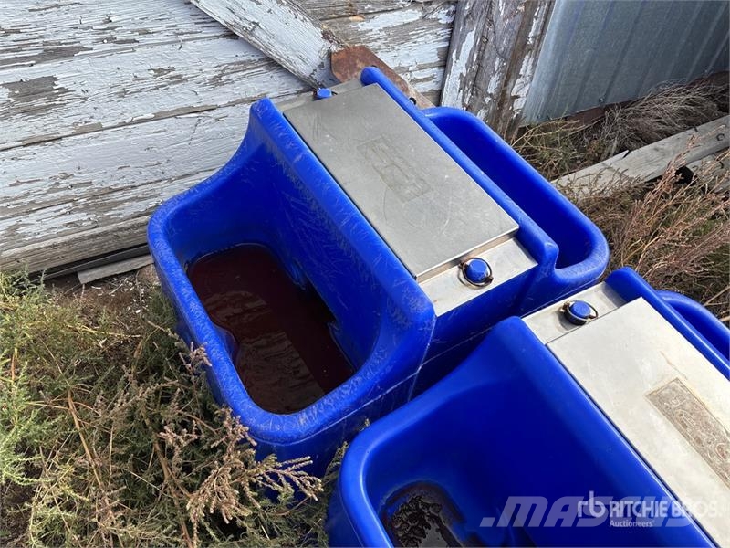 Quantity of (2) SPI Cattle Waterer Andre staldmaskiner