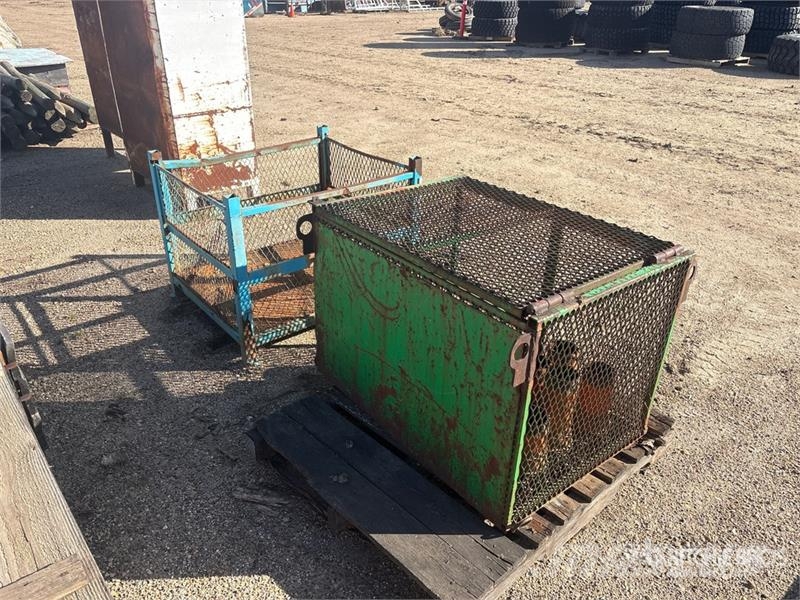  Quantity of (2) Steel Baskets Drugi deli