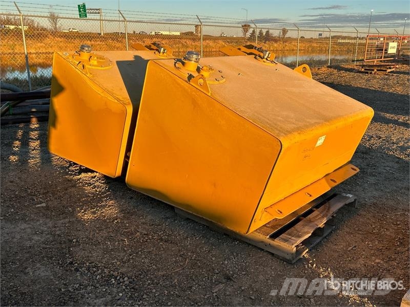 Quantity of (2) Steel Fuel Tank Kraftstoff- und Zusatzstoffbehälter