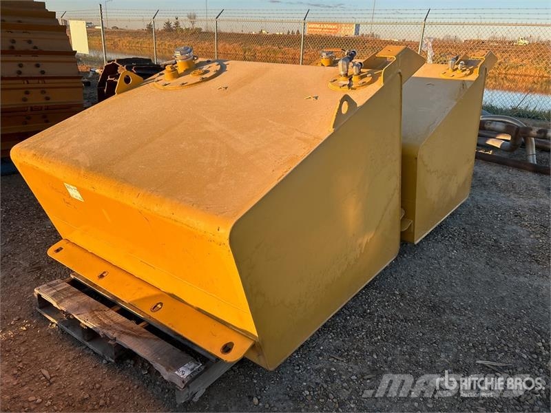 Quantity of (2) Steel Fuel Tank Kraftstoff- und Zusatzstoffbehälter