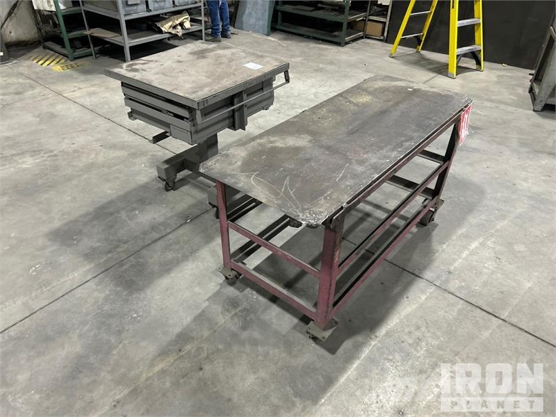 Quantity of (2) Steel Tables Table Utilaje construcții - Altele