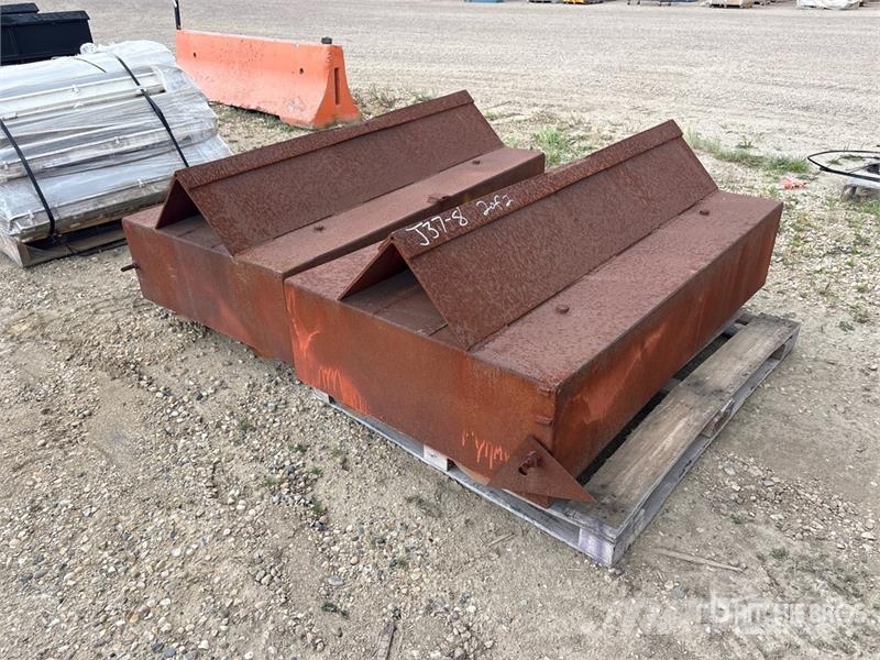 Quantity of (2) Storage Rack Gas storage and supply equipment