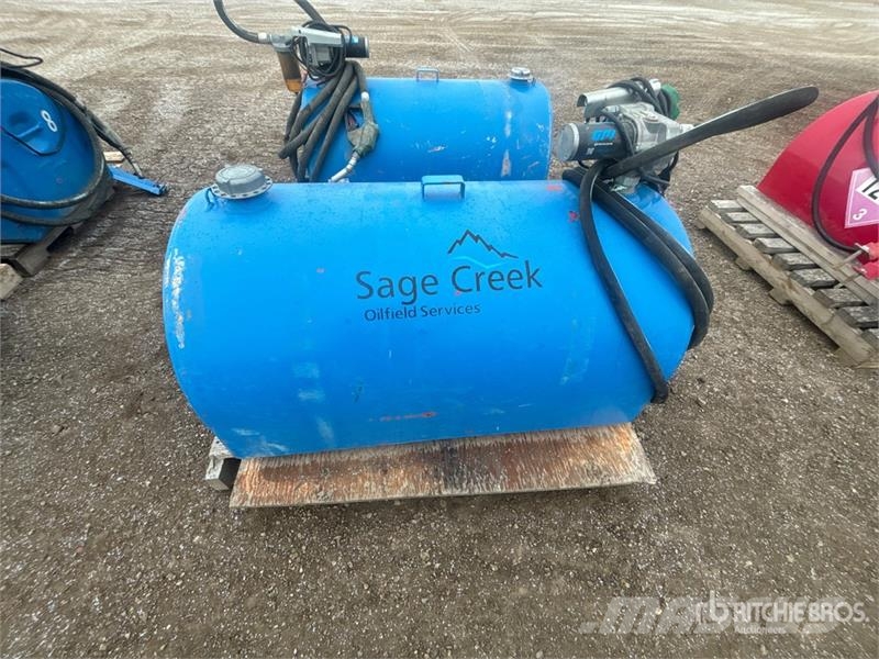 Quantity of (2) Tidy Tanks Steel 2 Fuel Tanks Fuel Kütusemahutid
