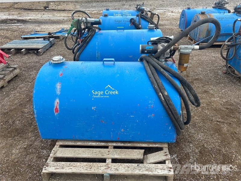 Quantity of (2) Tidy Tanks Steel 2 Fuel Tanks Fuel Kütusemahutid