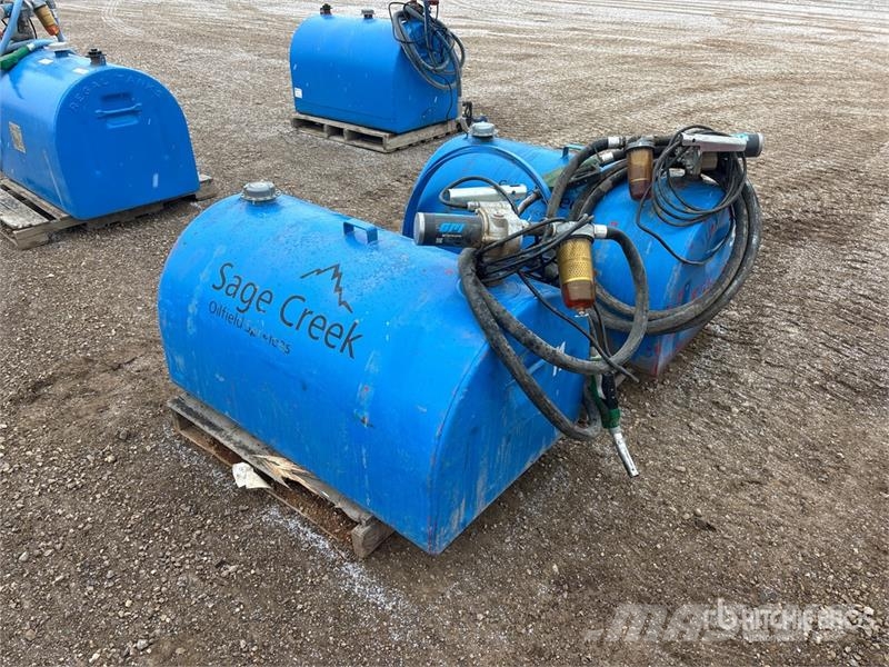  Quantity of (2) Tidy Tanks Steel Fuel Tank Kraftstoff- und Zusatzstoffbehälter