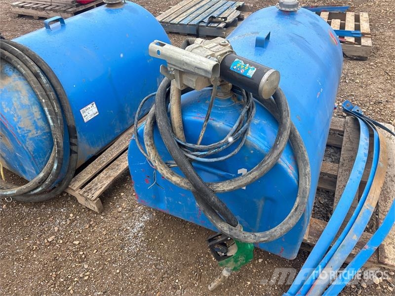 Quantity of (2) Tidy Tanks Steel 2 Fuel Tanks Fuel Kütusemahutid