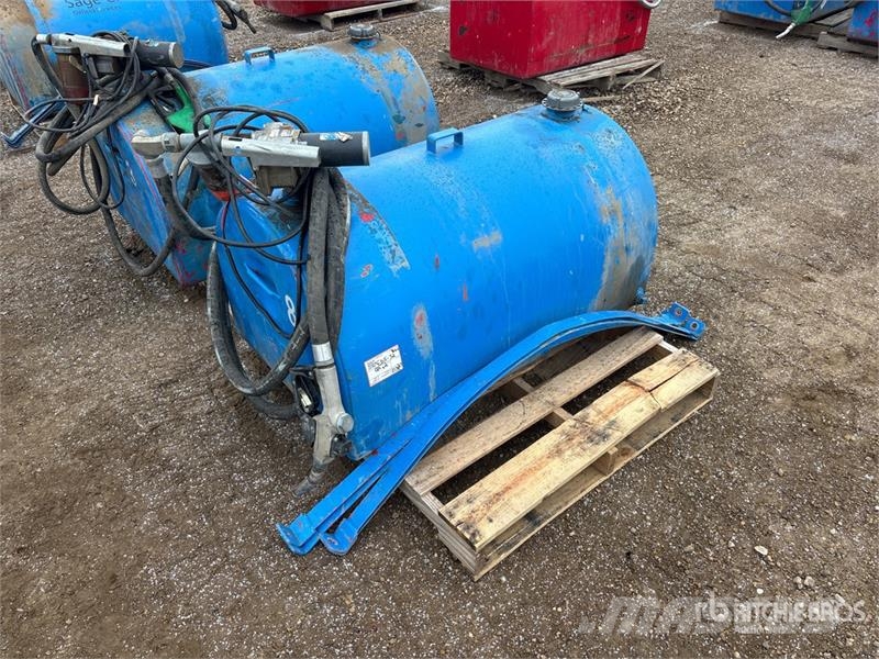 Quantity of (2) Tidy Tanks Steel Fuel Tank Kütusemahutid