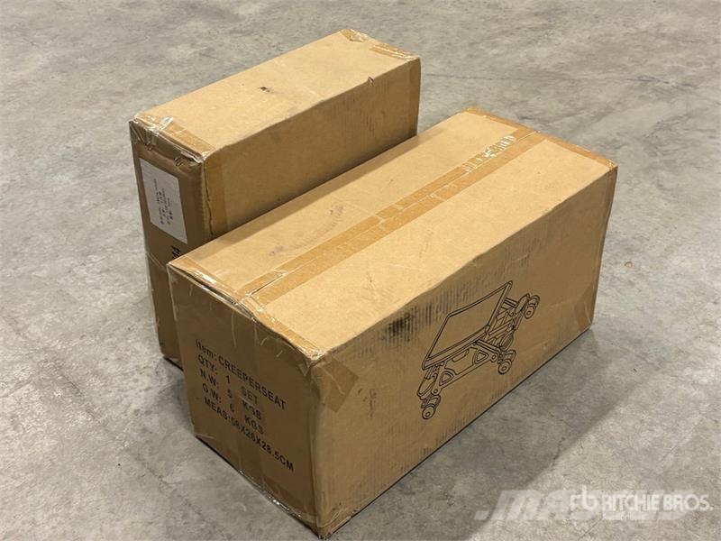  Quantity of (2) Tool Stools Drugi deli