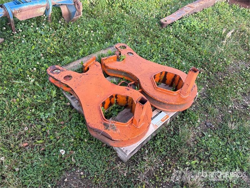Quantity of (2) Trailer Booster Brackets Drugi deli