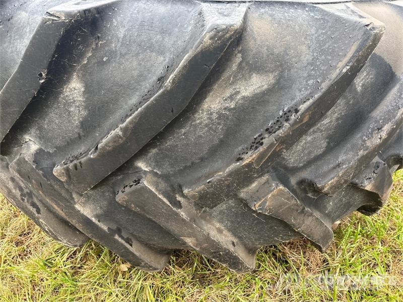 Quantity of (2) Trellborg 700/65R38 Tires Gume, točkovi i felne
