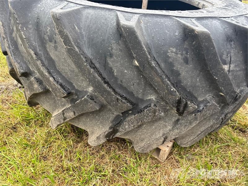 Quantity of (2) Trellborg 700/65R38 Tires Gume, točkovi i felne