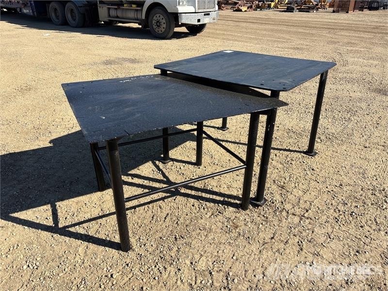 Quantity of (2) Welding Table Workbench Andre komponenter