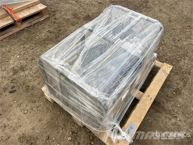 Quantity of (2) Wheeler-Rex 32450 Hydrostatic Test مكونات أخرى