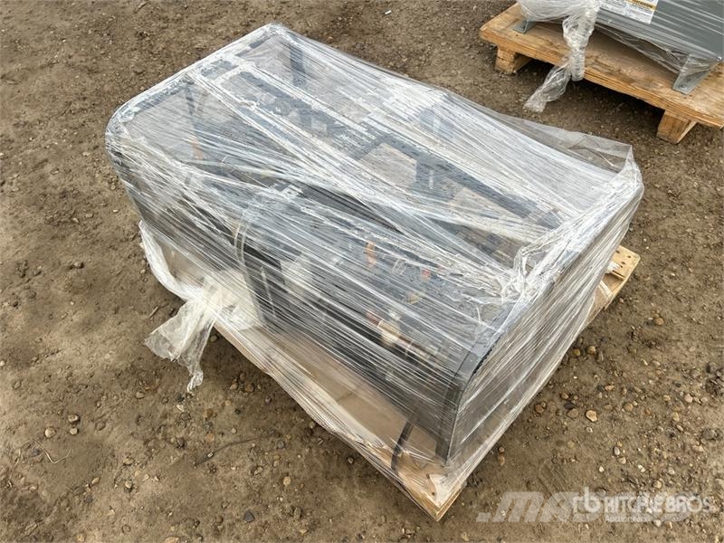 Quantity of (2) Wheeler-Rex 32450 Hydrostatic Test مكونات أخرى