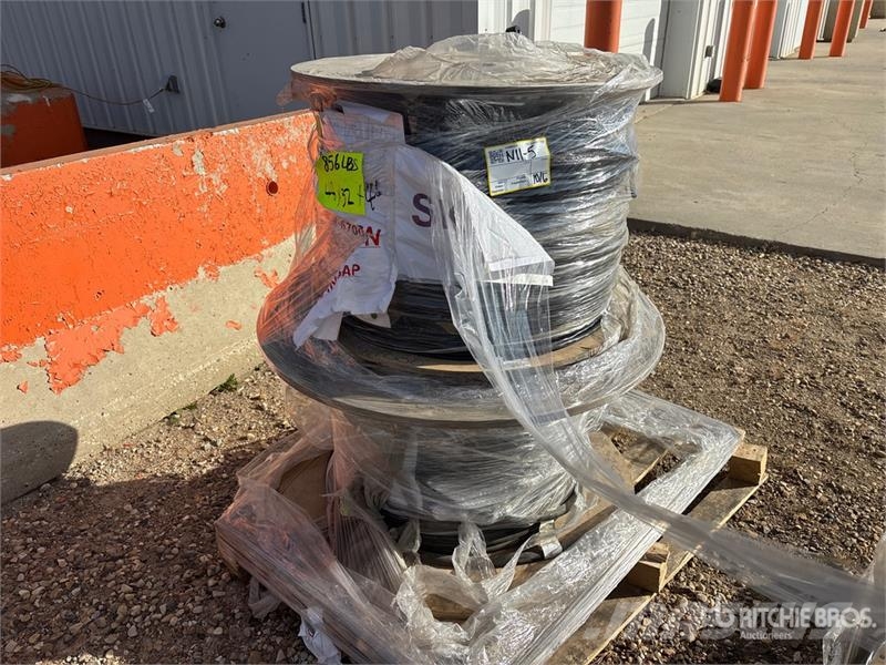  Quantity of (2) Wire Reel معدات البناء - غير ذلك