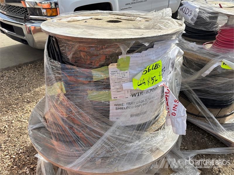 Quantity of (2) Wire Reel Outros Florestal