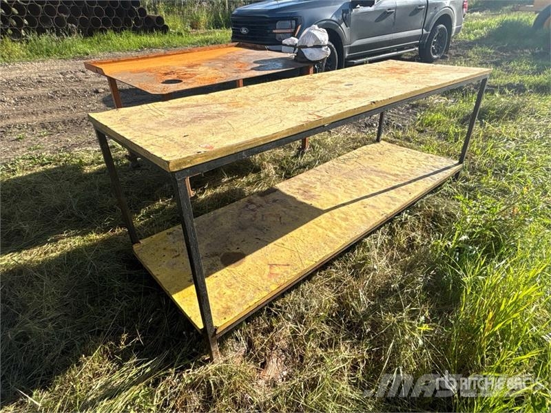 Quantity of (2) Work Tables Drugi deli