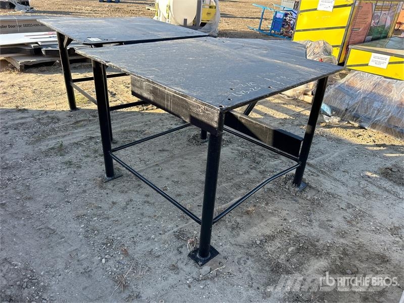 Quantity of (2) Workbench Andre komponenter