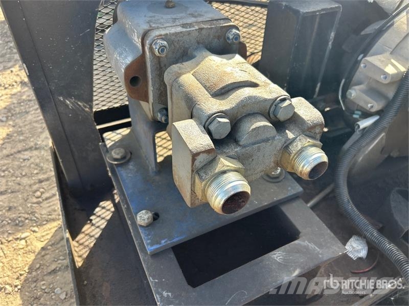 Quantity of (2) Zetec Hydraulic 39 Kw Power Unit Andere Bergbaugeräte