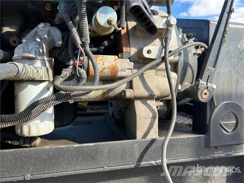 Quantity of (2) Zetec Hydraulic 39 Kw Power Unit Andere Bergbaugeräte