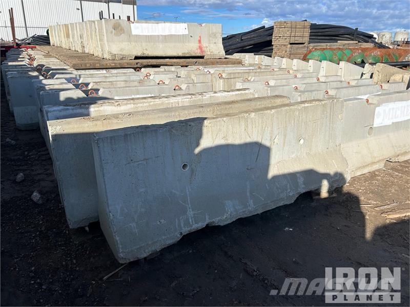  Quantity of (20) Blocks Būvniecība- Citi