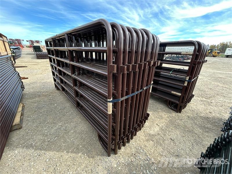  Quantity of (21)  BYT MRSDRP12 12 ft 7 Rail Ranch  Livdyr annet utstyr