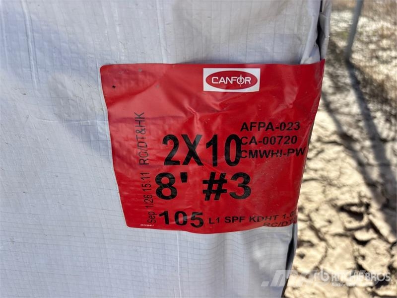  Quantity of (210) 2 x 10 x 8 SPF #3 Lumber (Unused Andre komponenter