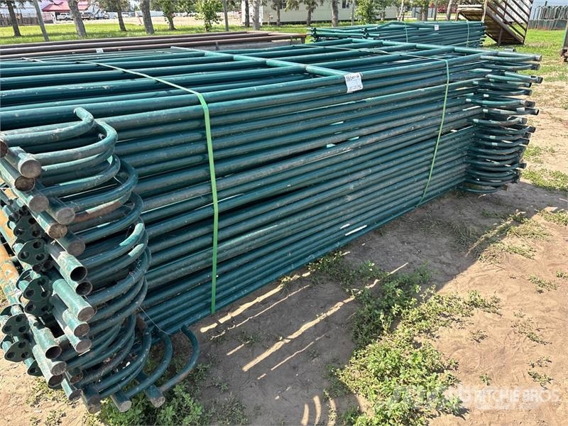 Quantity of (22) 10 ft Livestock Panel Muu farmitehnika ja tarvikud
