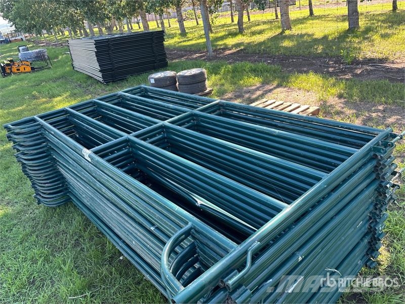 Quantity of (22) 9 ft Livestock Panel Muu farmitehnika ja tarvikud