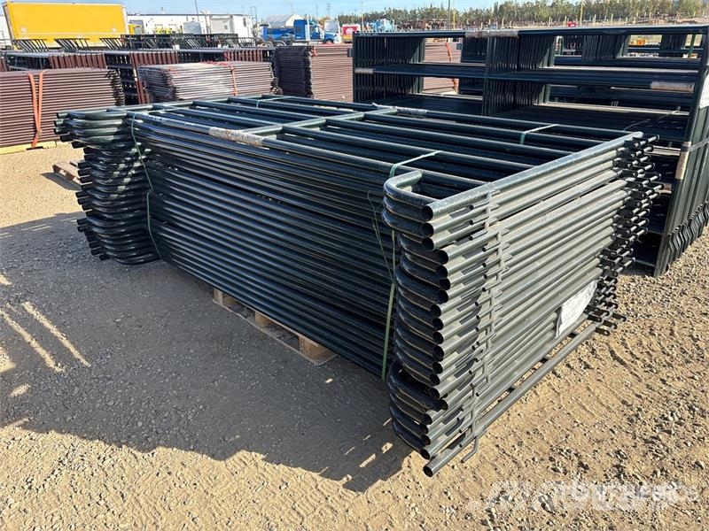  Quantity of (22)  BYT MDRP96 9 ft 6 in x 5 ft Live Оборудование для животноводческих ферм