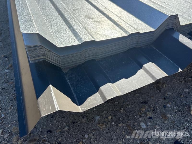  Quantity of 23 Ft Corrugated Steel Roofing Kiti naudoti statybos komponentai