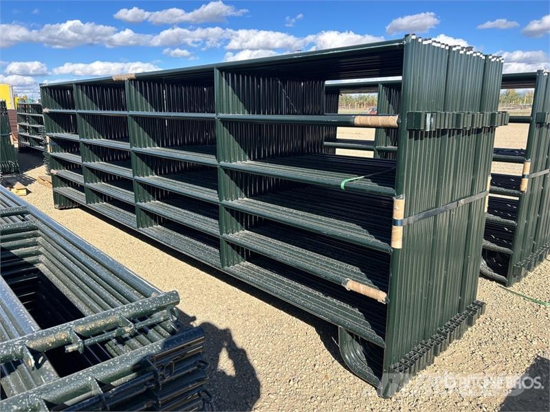 Quantity of (24) 18 ft x 5 ft 6 in Livestock Panel Livdyr annet utstyr