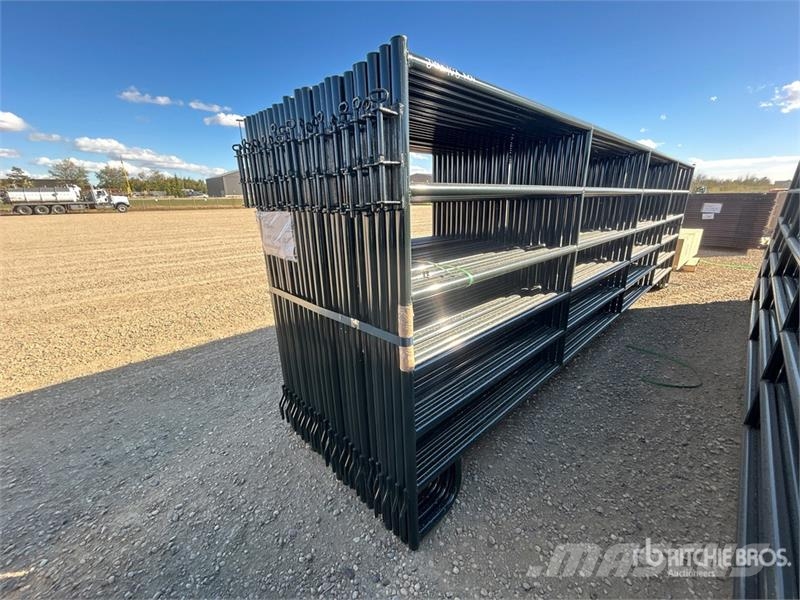 Quantity of (24) 18 ft x 5 ft 6 in Livestock Panel Livdyr annet utstyr