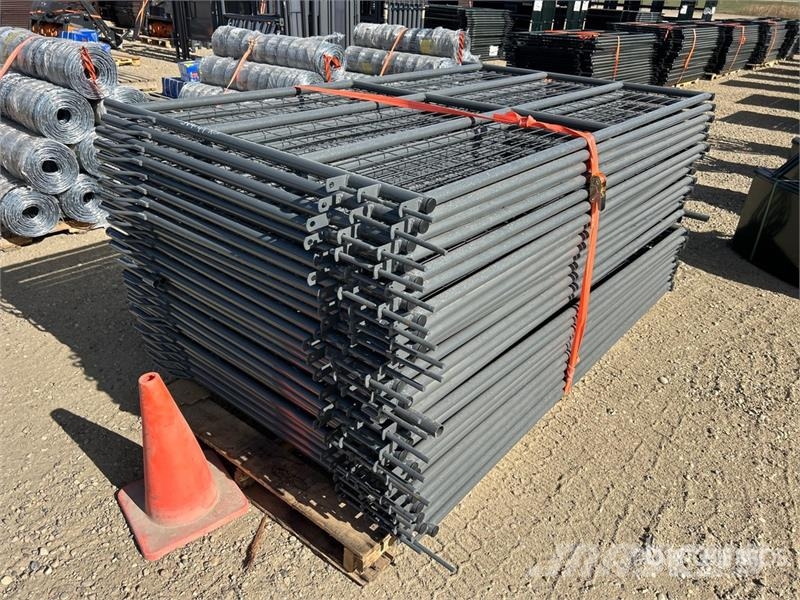 Quantity of (24) BYT MSPP07 7 ft Mesh Livestock P Оборудование для животноводческих ферм