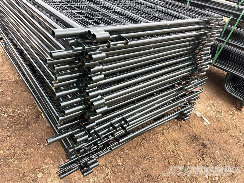 Quantity of (24) BYT MSPP07 7 Ft x 4 Ft Mesh Shee Ostale mašine i oprema za stoku